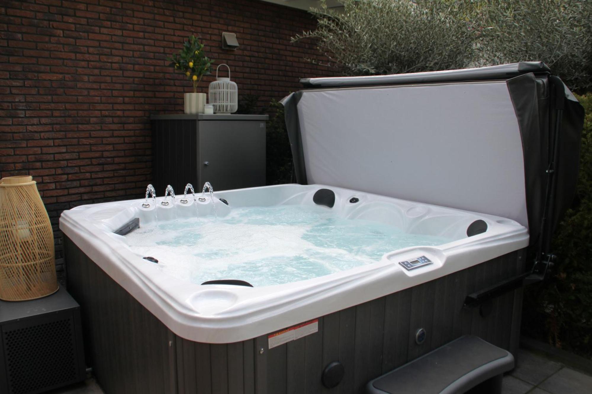 Huisje Wenum - Apeldoorn Met Jacuzzi Kültér fotó
